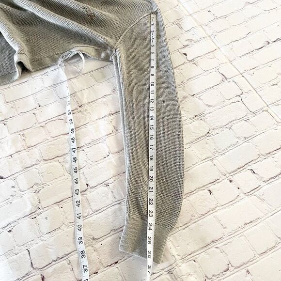 Men’s Gray Long Sleeve Thermal Shirt – Casual Slim Fit Waffle Knit Crewneck L - Picture 10 of 12